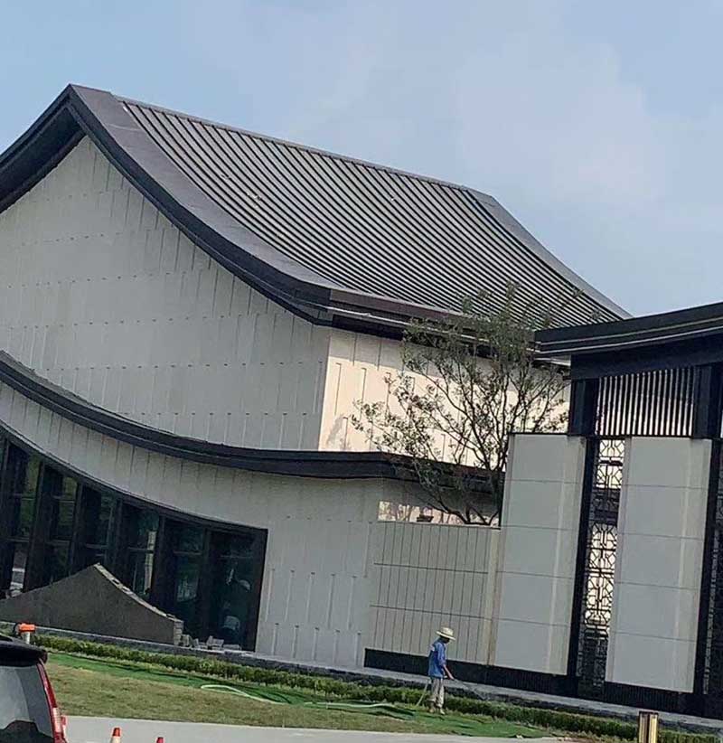 朝阳金属屋面板的常见类型有哪些？